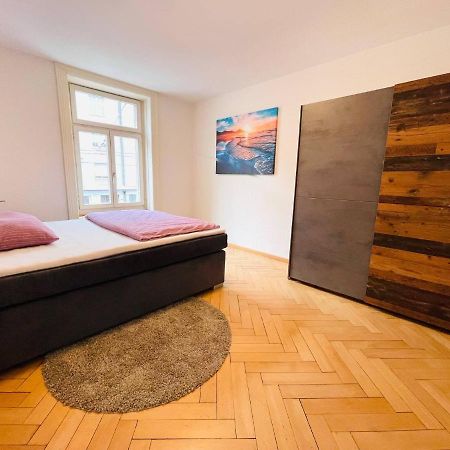 Beautiful, Bright, Large Apartment With Balcony Smarttv St. Gallen Exterior photo